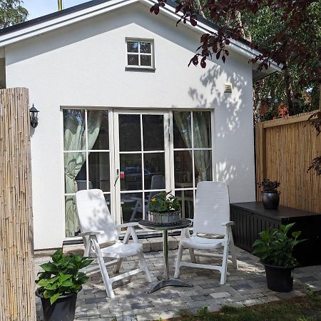 Cute Little Cottage In Hoellviken Eksteriør billede
